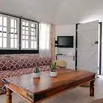 Vartan\'S Summer House